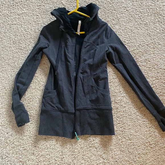 Lululemon longer sweater - Picture 2 of 6